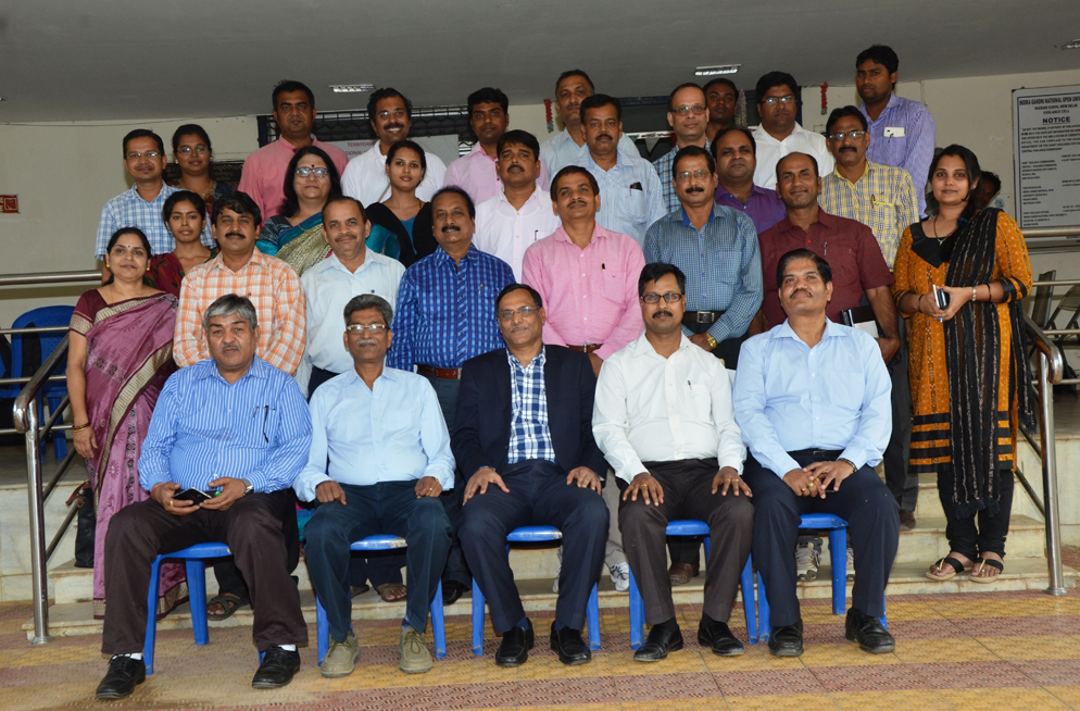 Group Photo of Training Programme on OER & ODL on 11-13 Feb 2016 at Bhubaneswar